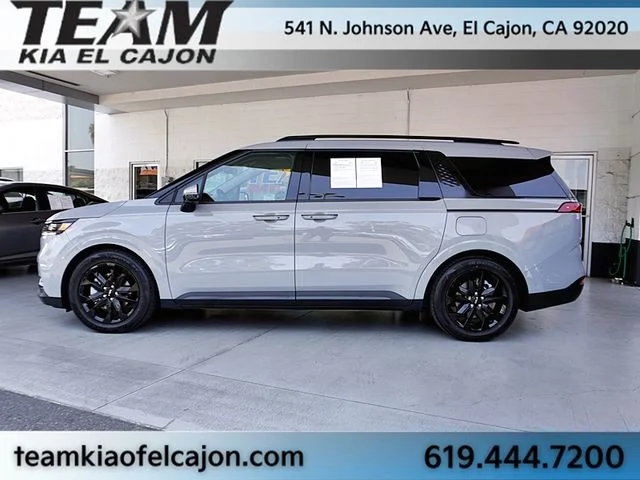 Certified Used 2024 White Kia SX Prestige image 6