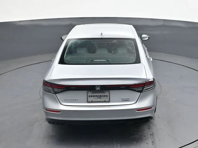 Used 2025  Honda Touring image 22