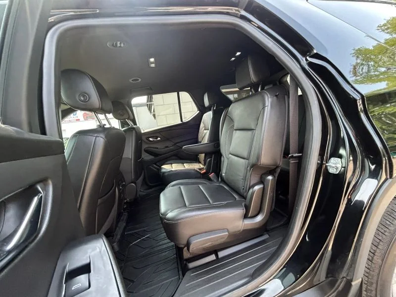 Used 2022 Black Chevrolet LT Sport Utility 4D image 37