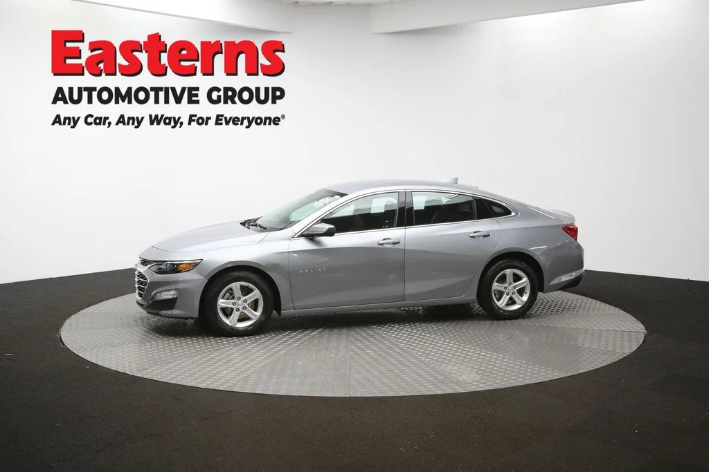 Used 2024 Gray Chevrolet LT image 56