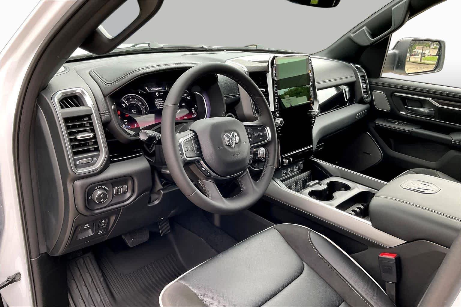 New 2026 Bright White Clear-Coat Exterior Paint RAM Laramie image 8