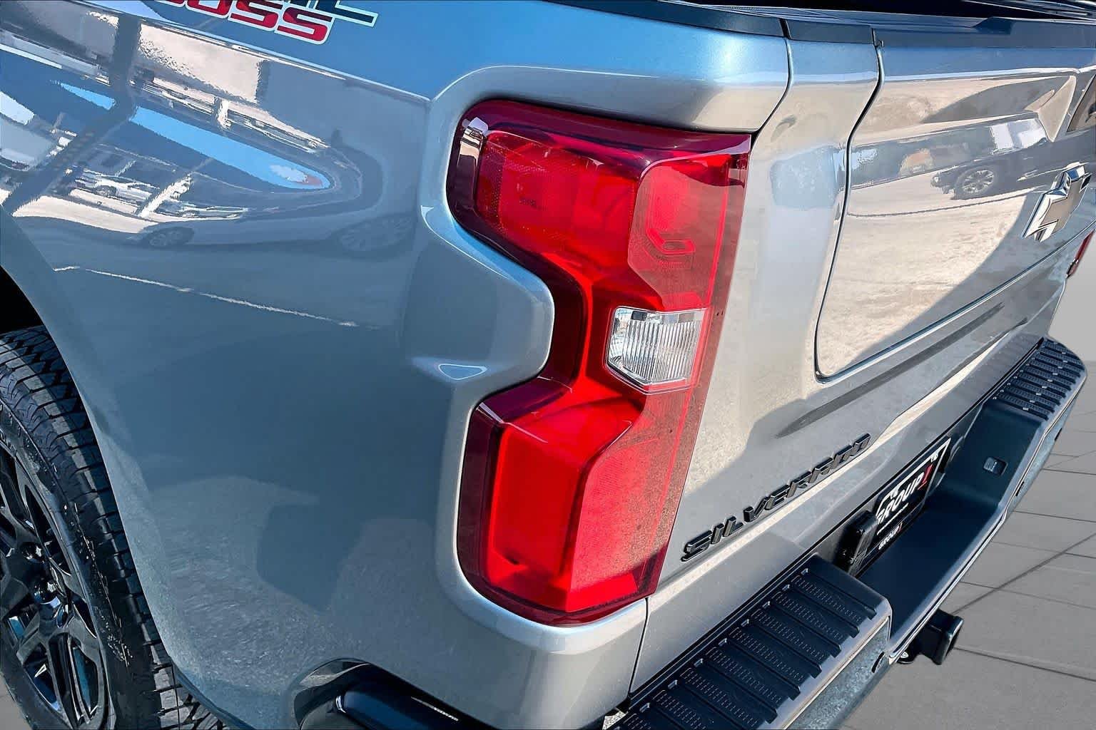 Used 2026 Sterling Gray Metallic Chevrolet LT Trail Boss image 29