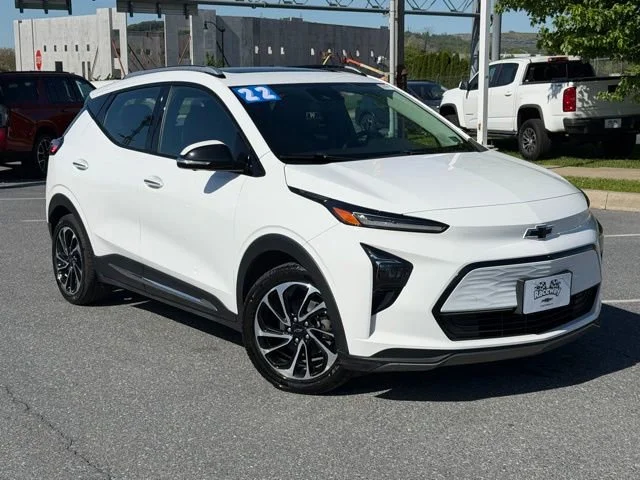 2022 Chevrolet Bolt EUV Premier's photo