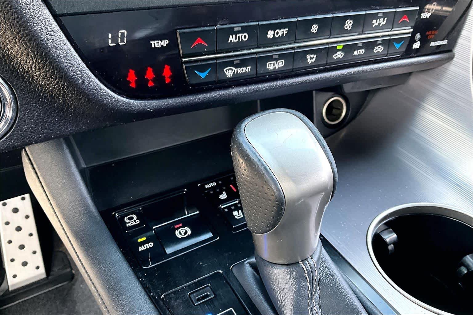 Used 2017 Atomic Silver Lexus  image 32