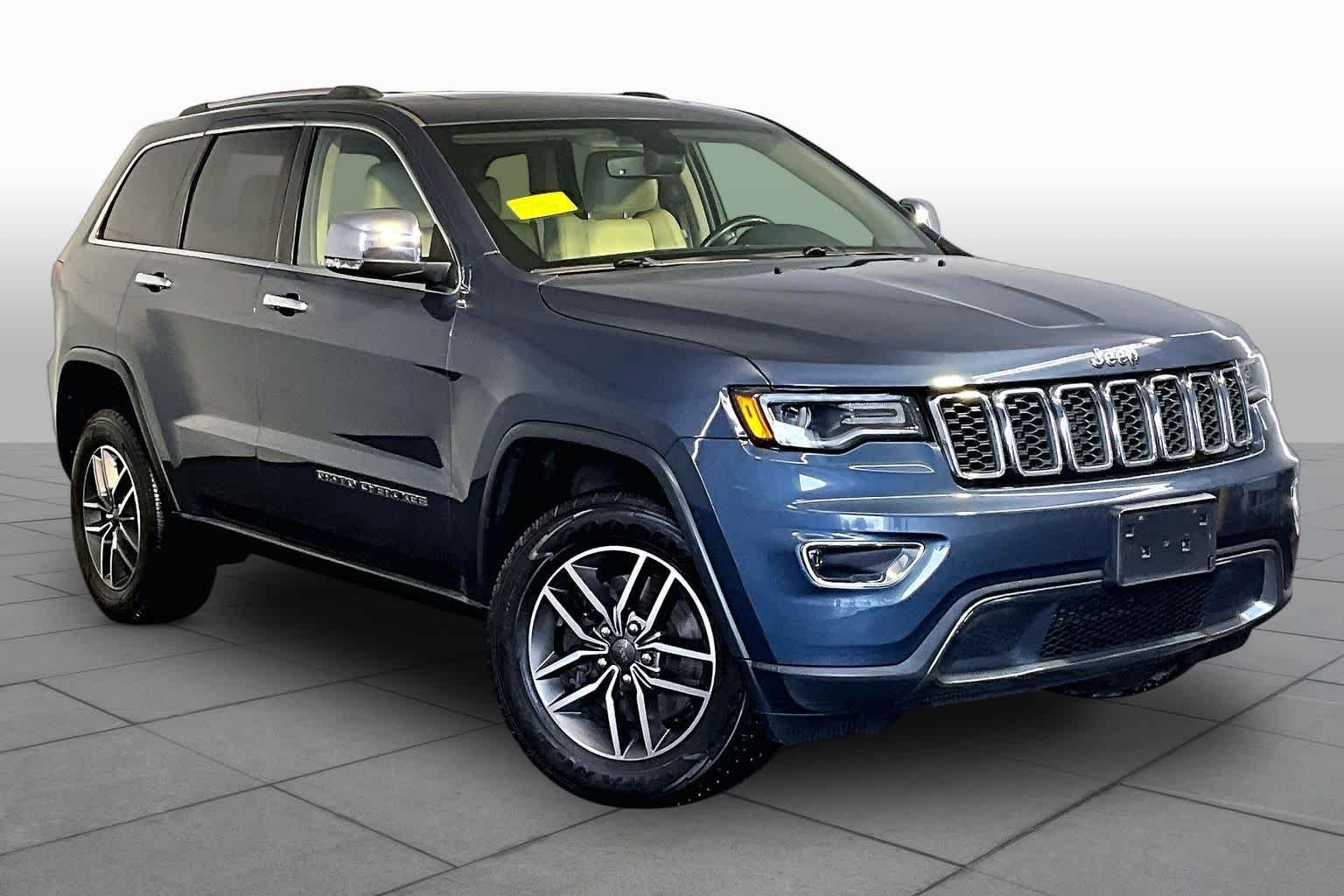 Used 2021 Slate Blue Pearlcoat Jeep Limited image 3