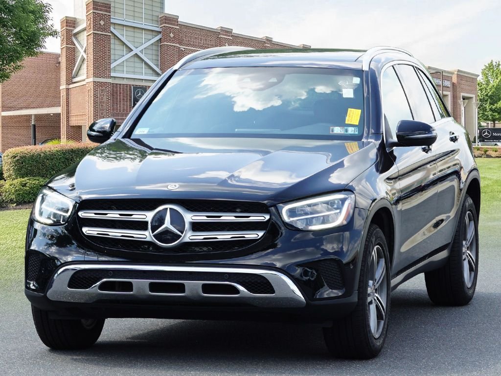 Certified Used 2021 Black Mercedes-Benz GLC 300 image 4