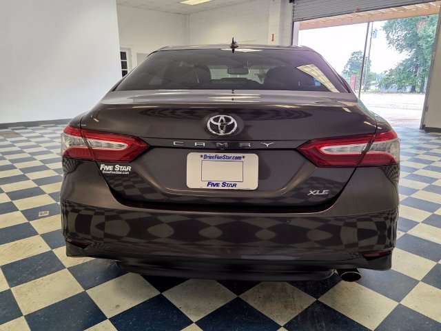 Used 2018 Brown Toyota XLE image 6
