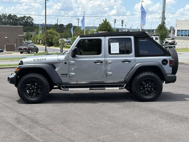 Used 2020 Billet Silver Clearcoat Metallic Jeep Unlimited Sport image 5