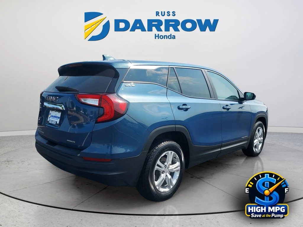 Certified Used 2024 Blue GMC SLE image 5