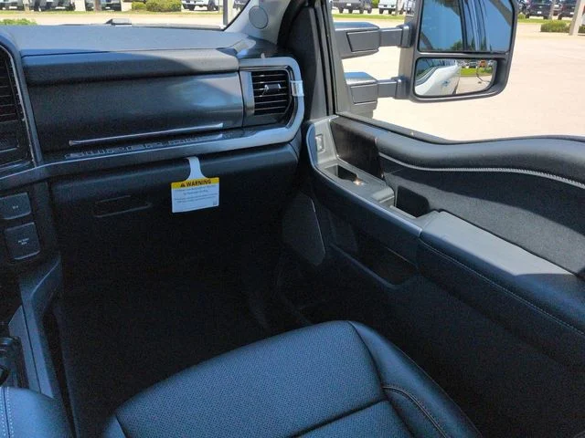 New 2026 Star White Metallic Tri-Coat Ford F-250® Lariat® image 17