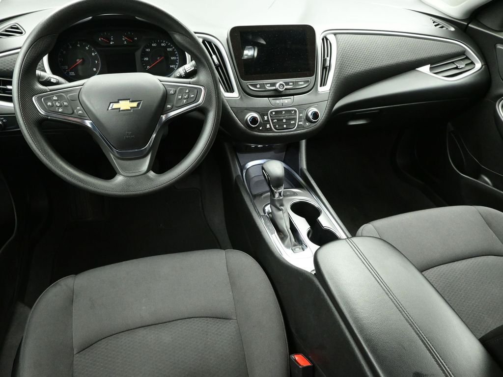 2024 Chevrolet Malibu 1LT - Photo 11