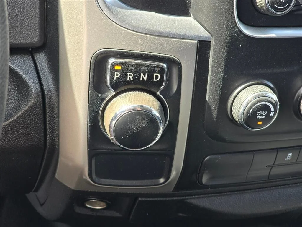 Used 2020 Silver Ram SLT image 18