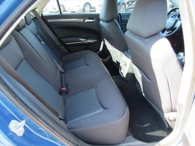 Used 2021  Chrysler Touring image 28