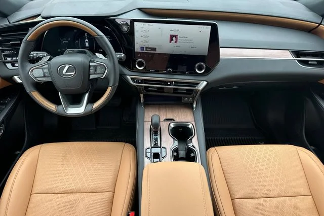 New 2026 Iridium Lexus PREMIUM PLUS image 11
