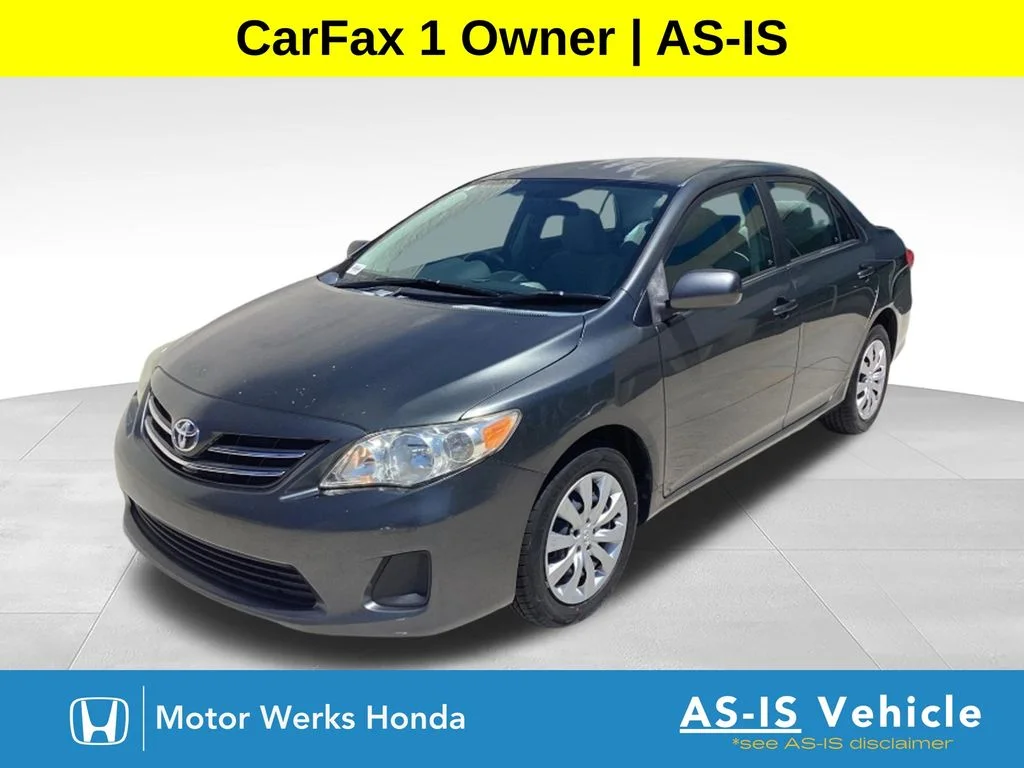 Used 2013 Gray Toyota LE image 1