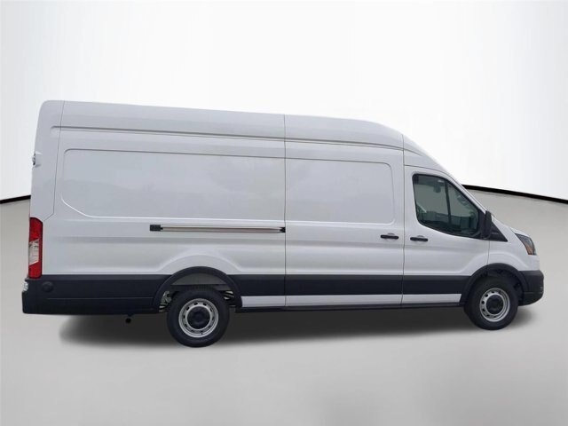 New 2026 Oxford White Ford Cargo Van image 6