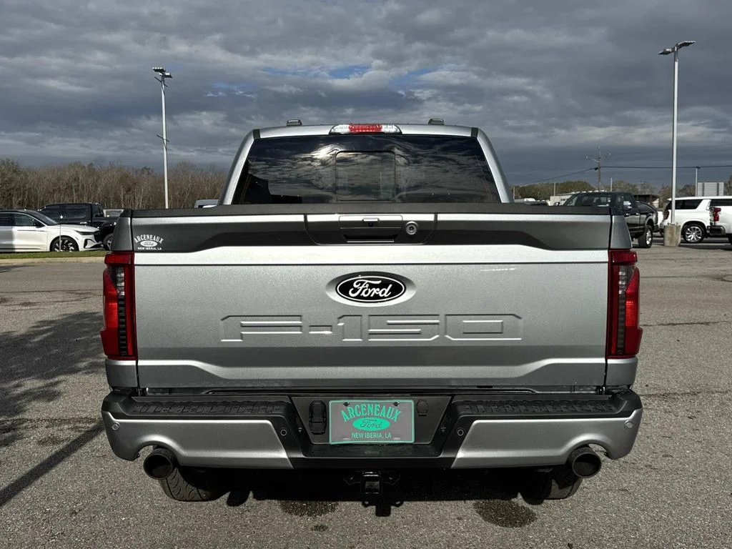 New 2026 Iconic Silver Metallic Ford XLT image 5