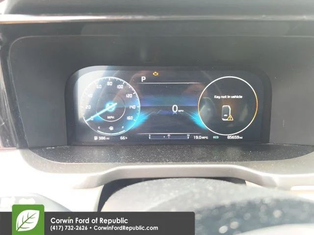Used 2021 Glacial White Pearl Kia SX-Prestige image 8