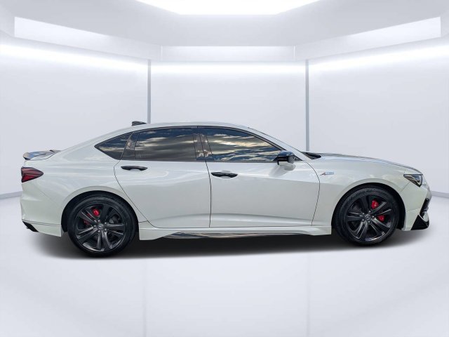 Used 2022 Platinum White Pearl Acura A-Spec Package image 2