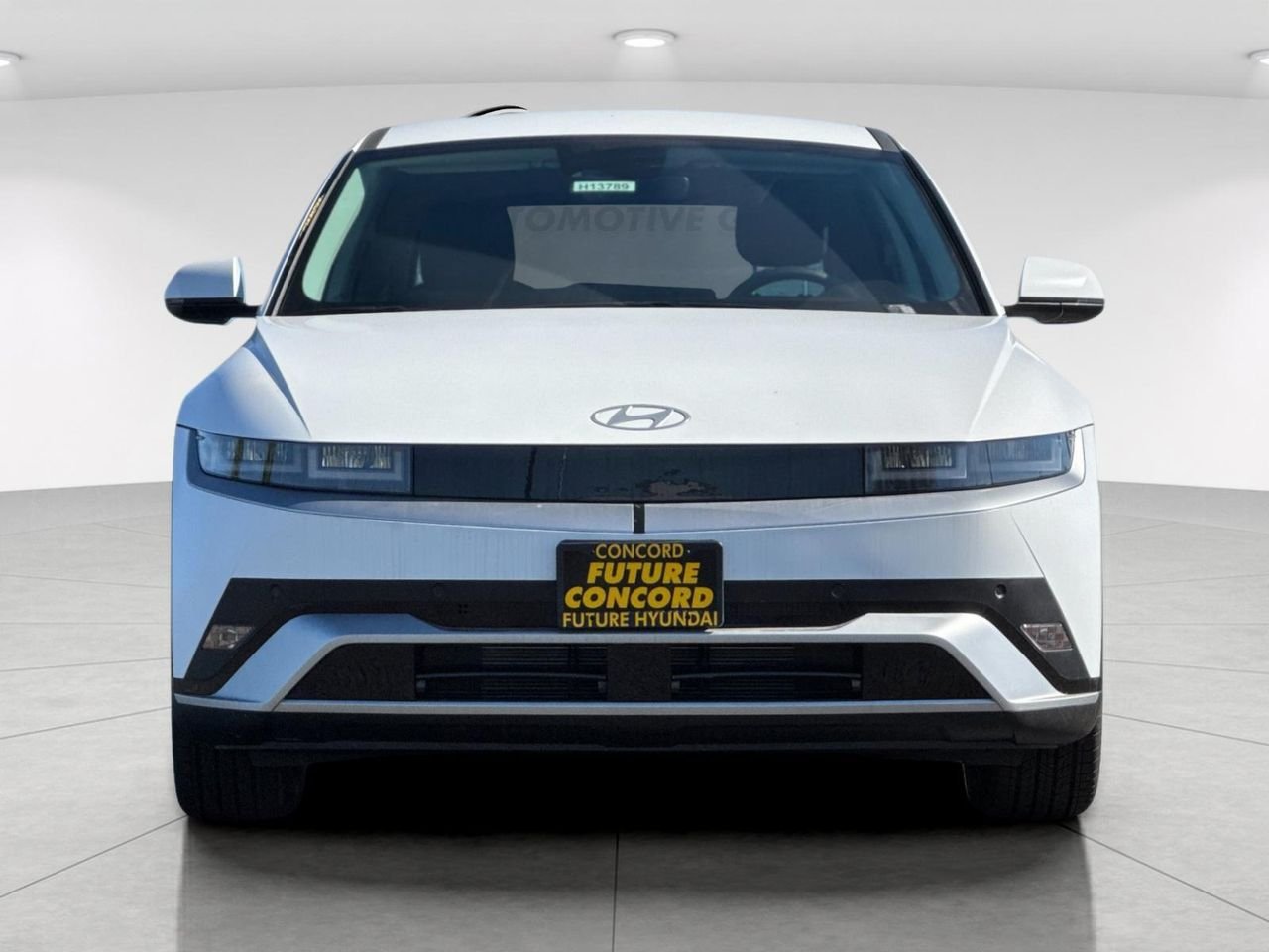 New 2026 White Hyundai SEL image 8