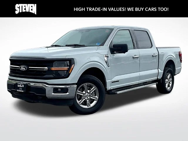Used 2024 White Ford XLT image 3