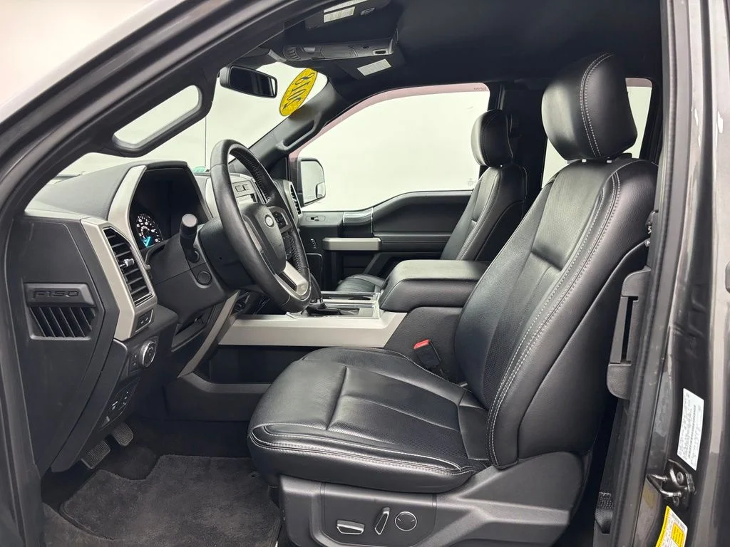 Used 2018 Gray Ford Lariat image 22