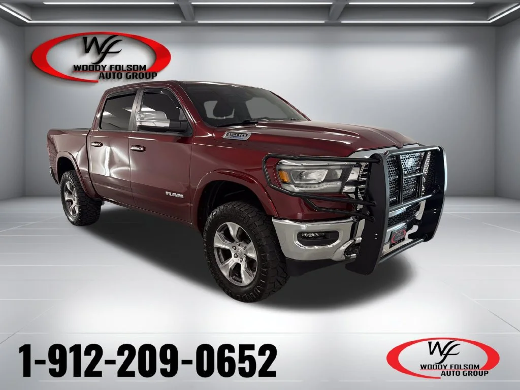 Used 2022 Delmonico Red Pea Ram Laramie image 1
