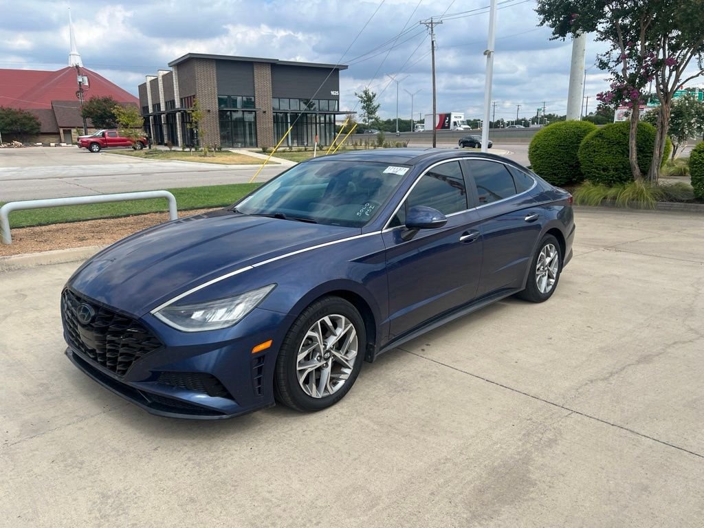 Used 2021 Blue Hyundai SEL image 1