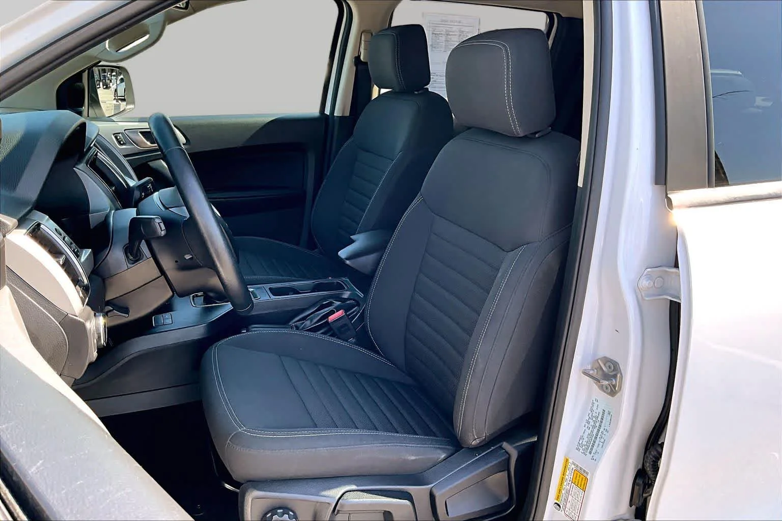 Used 2023 Oxford White Ford XLT image 7