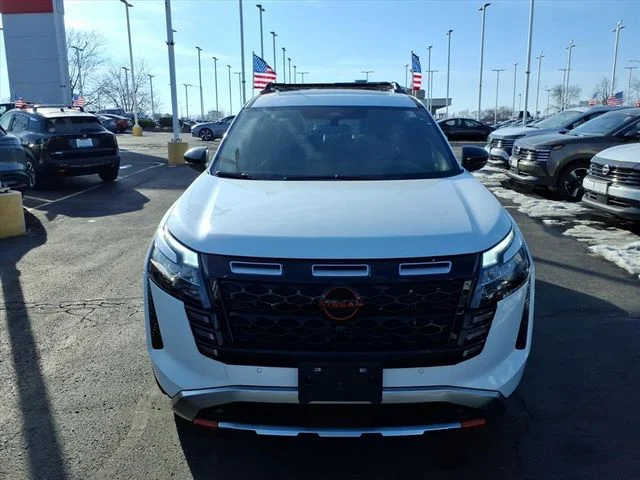 New 2026 Everest White Pearl TriCoat Nissan Rock Creek image 8
