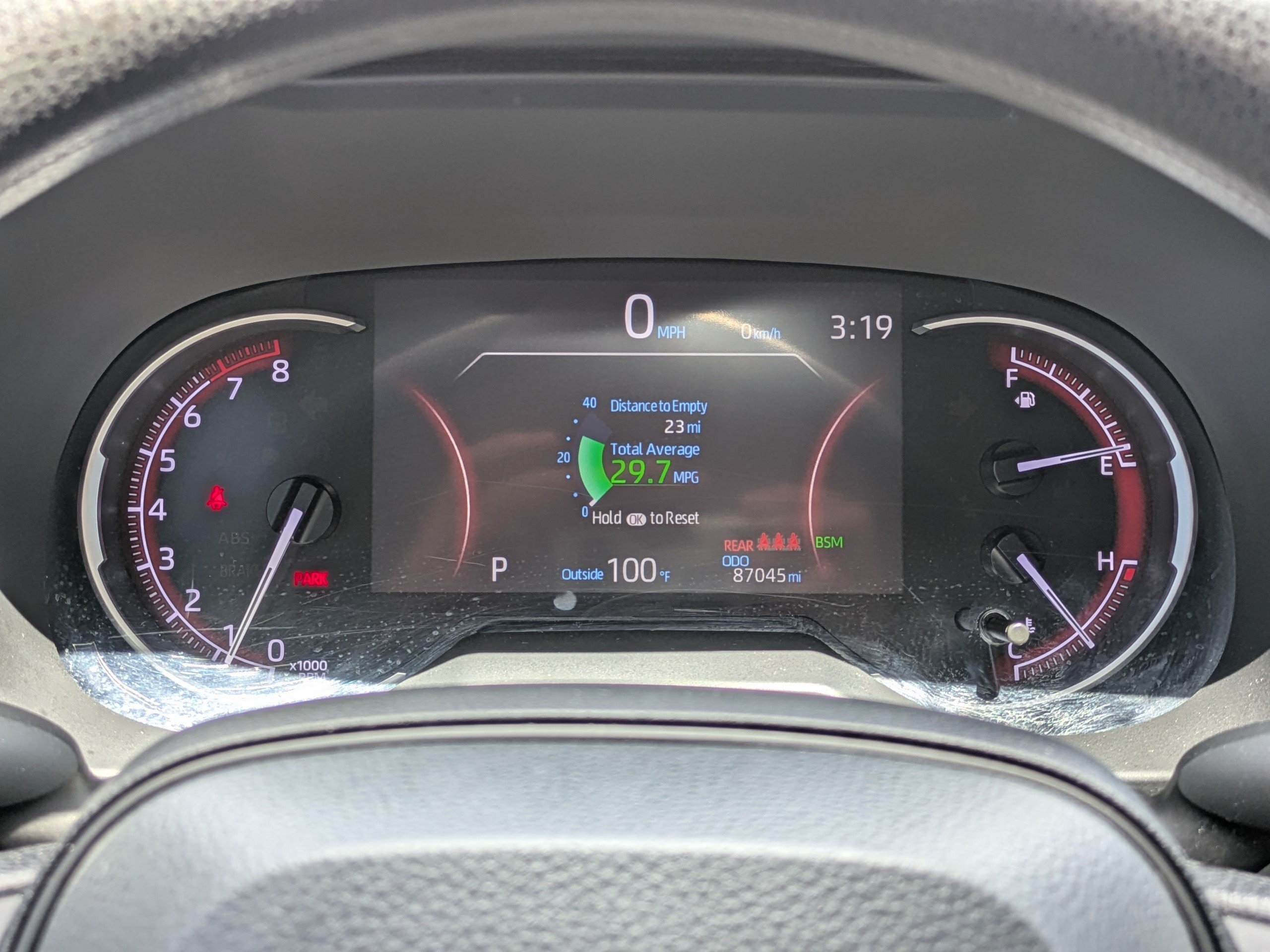 2023 Toyota RAV4 XLE - Photo 27