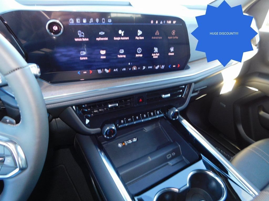 2025 Chevrolet Suburban High Country - Photo 44