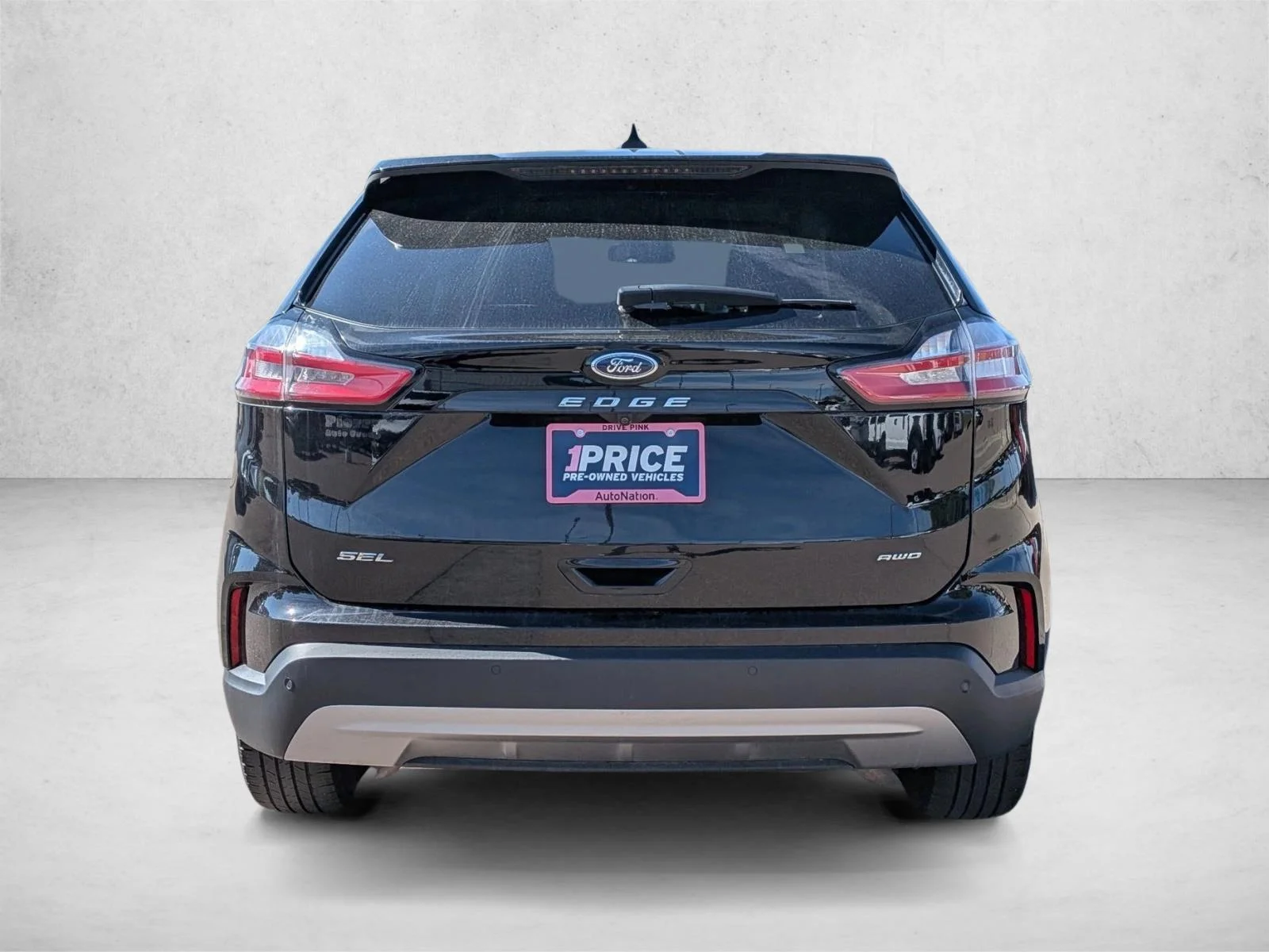 Certified Used 2023 Agate Black Metallic Ford SEL image 7
