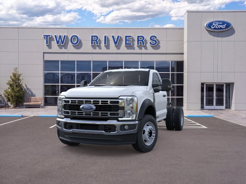 New 2026 Oxford White Ford F-600® XL image 2
