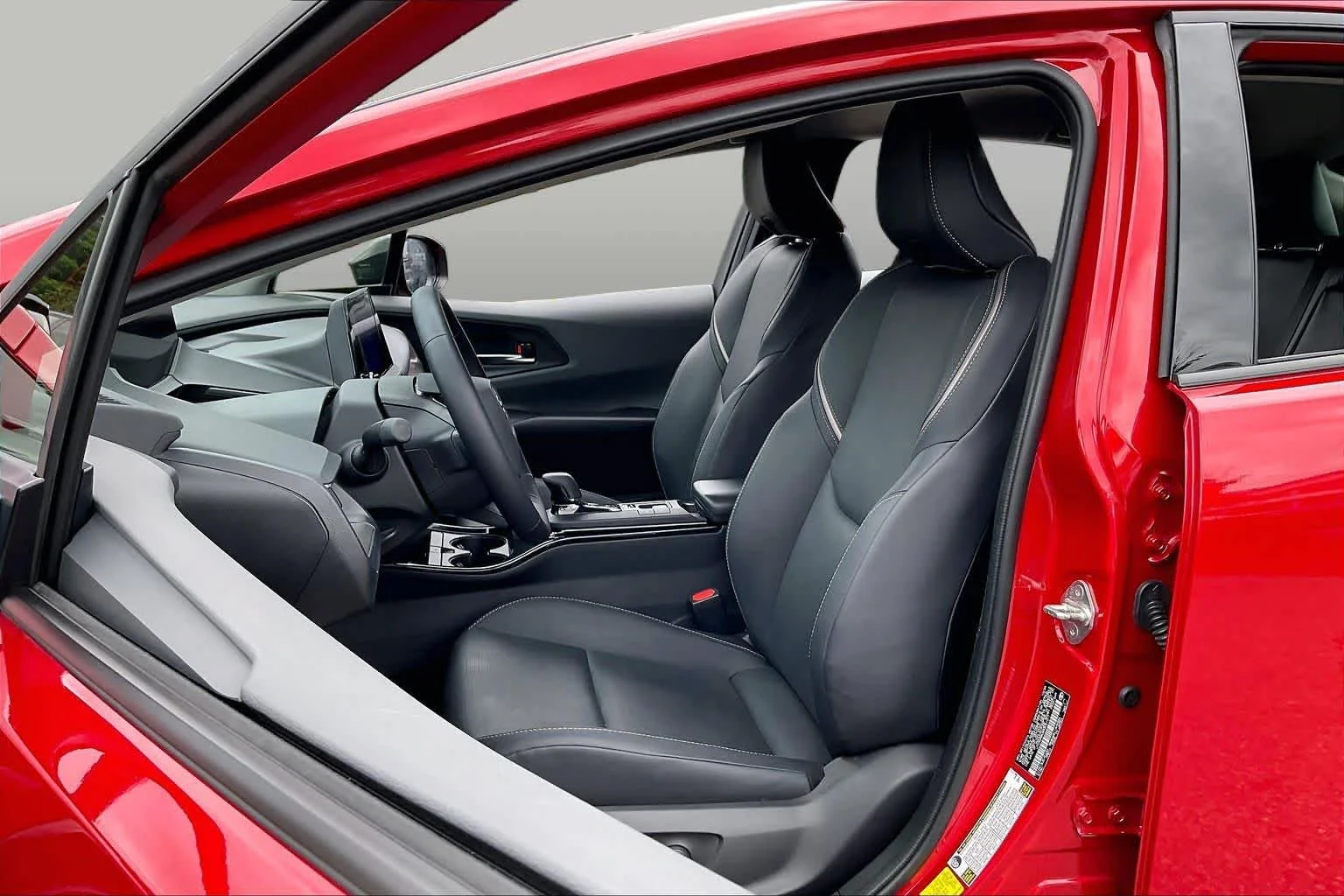 Pre-Owned 2024 Toyota Prius XLE