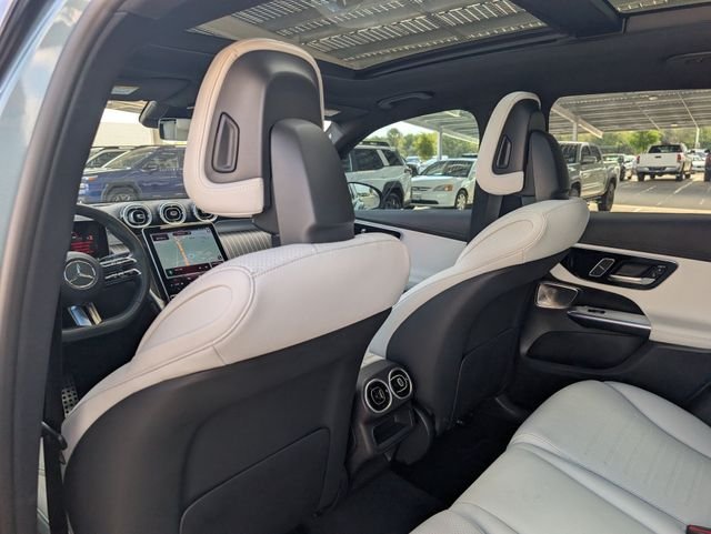 Used 2025 Green Mercedes-Benz GLC 350e image 25
