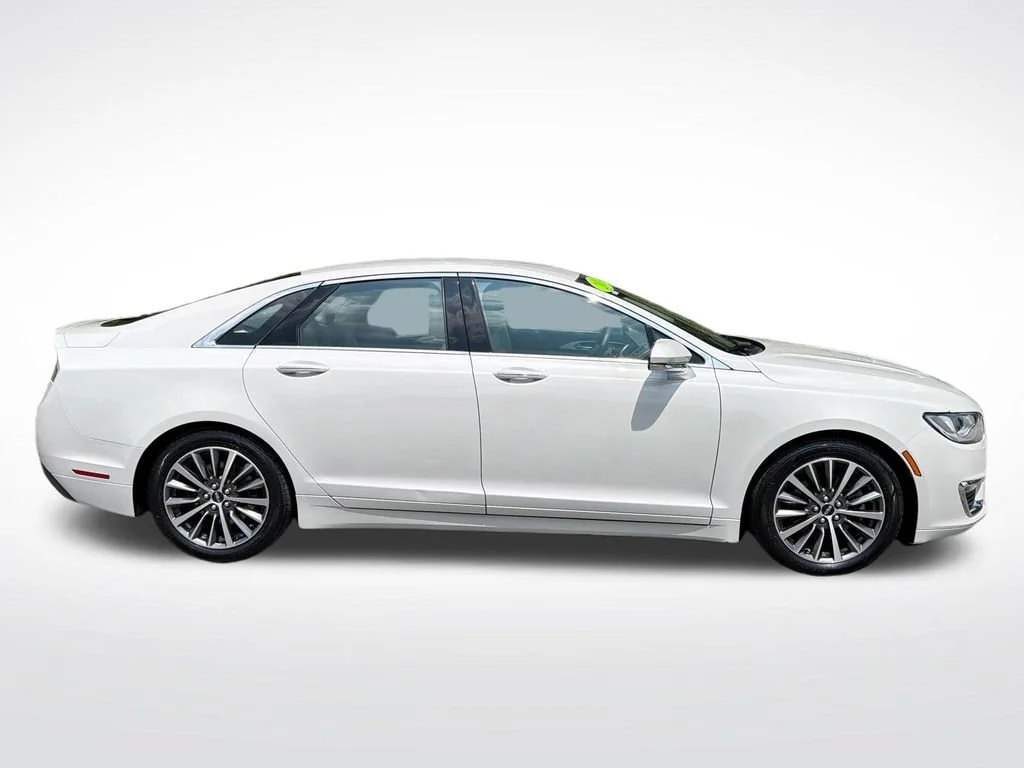 2019 Lincoln MKZ Reserve I - Photo 13