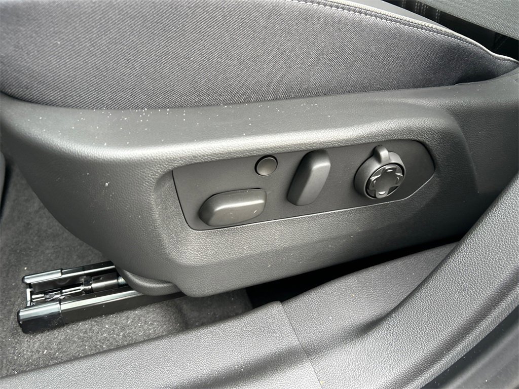 2026 BUICK ENVISION - Image 16