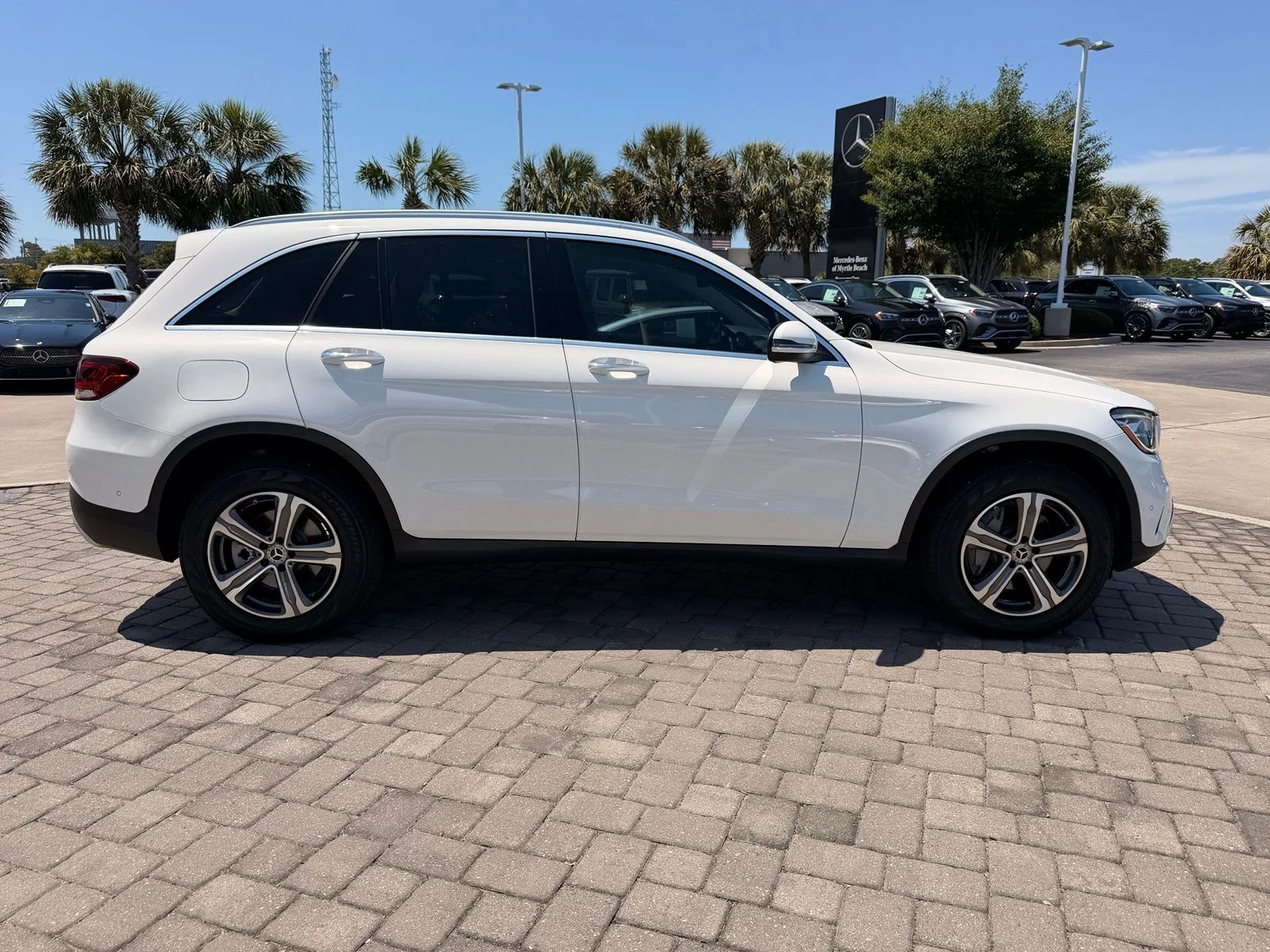 Used 2021 Polar White Mercedes-Benz GLC 300 image 7