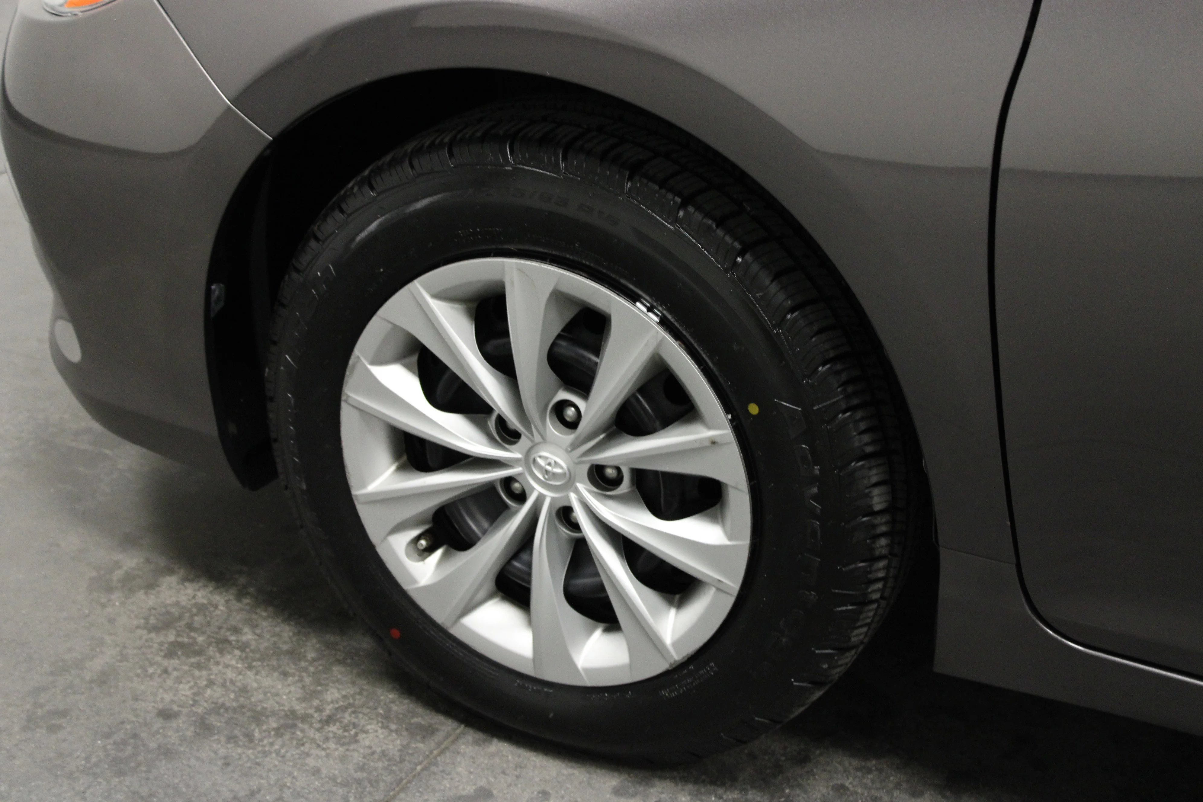 Used 2017 Predawn Gray Mica Toyota LE image 10
