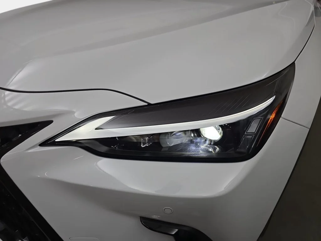 New 2026 Ultra White Lexus PREMIUM PLUS AWD image 29