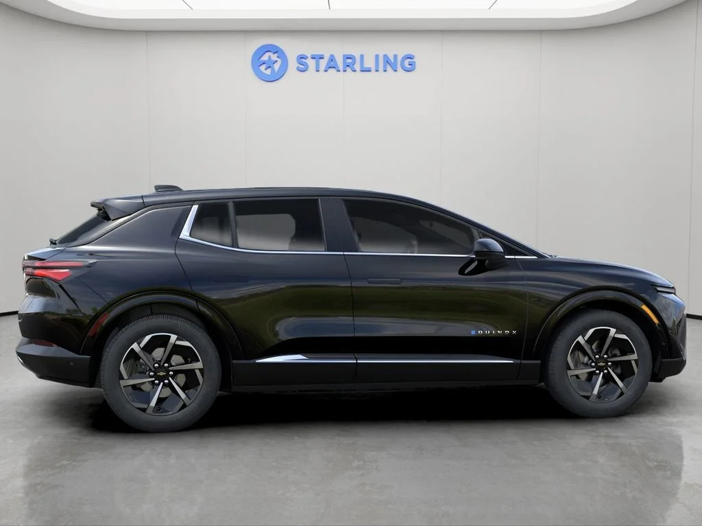 Used 2025 Black Chevrolet LT image 5