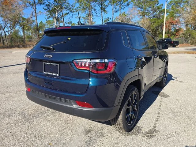 Used 2026 Blue Jeep Latitude image 4
