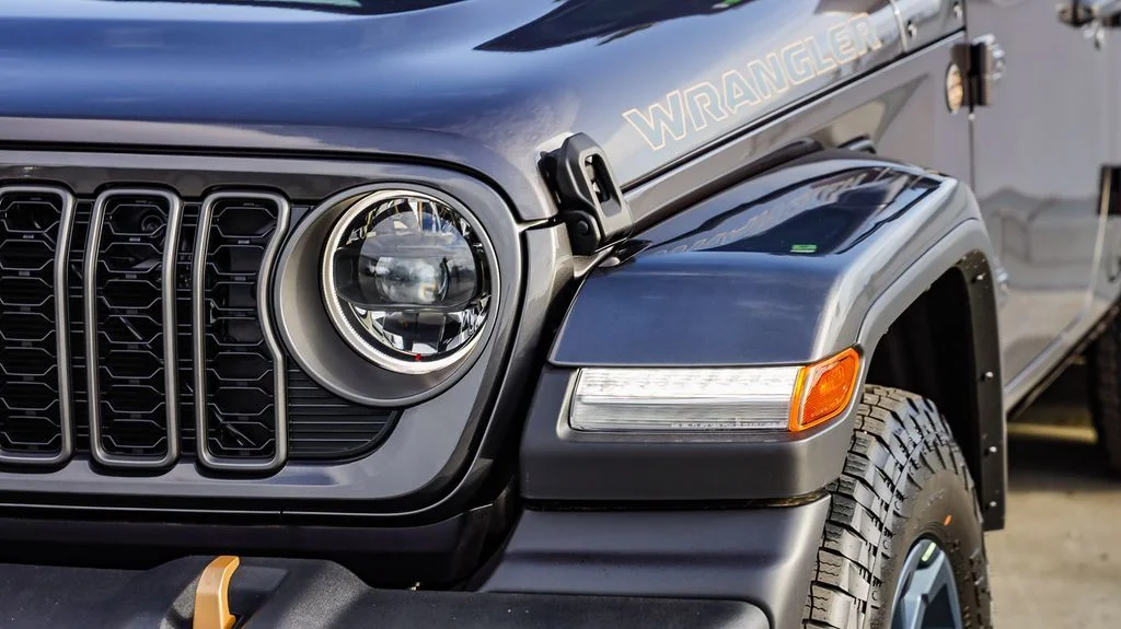 New 2026 Gray Jeep 85th Anniversary Edition image 5