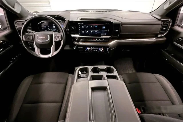 Used 2024 Summit White GMC SLE image 18