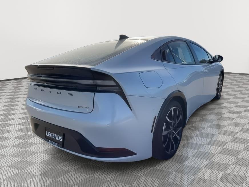 2026 Toyota Prius Plug-in Hybrid XSE Premium - Photo 11