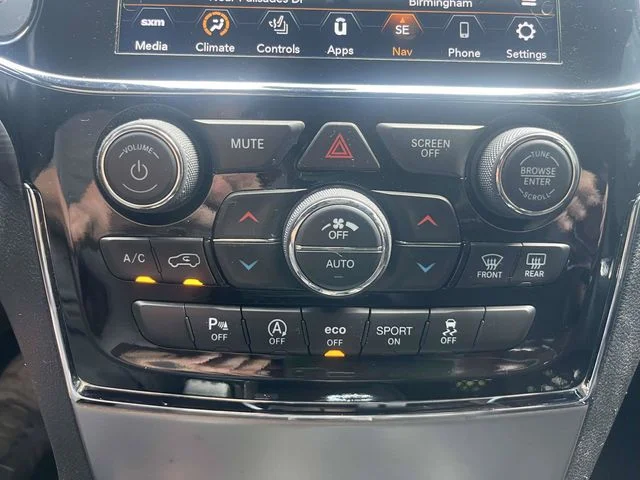 Certified Used 2022 Black Jeep Laredo X image 33