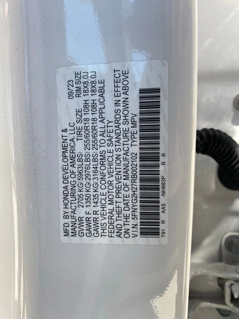 Certified Used 2024 White Honda LX image 17