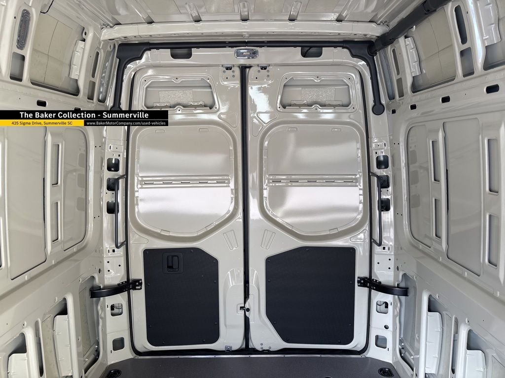 New 2026 White Mercedes-Benz AWD Cargo image 19