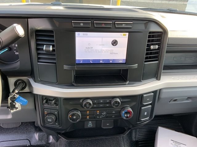 2024 Ford F-450 Super Duty Chassis Cab XL - Photo 15